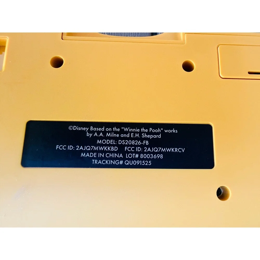 Disney Winnie the Pooh Wireless Mechanical Keyboard Yellow Pink DS20826-FB - BK